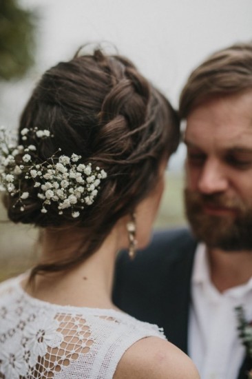 Hair, Makeup & Grooming by Inèz  •  Photo by Ali Bailey  •  Florals by Stems from Her  •  Models Kate & Pete
